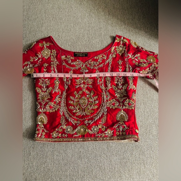 Pakistani/Indian Red lehnga choli bridal collection. Only wore once. - Picture 10 of 17